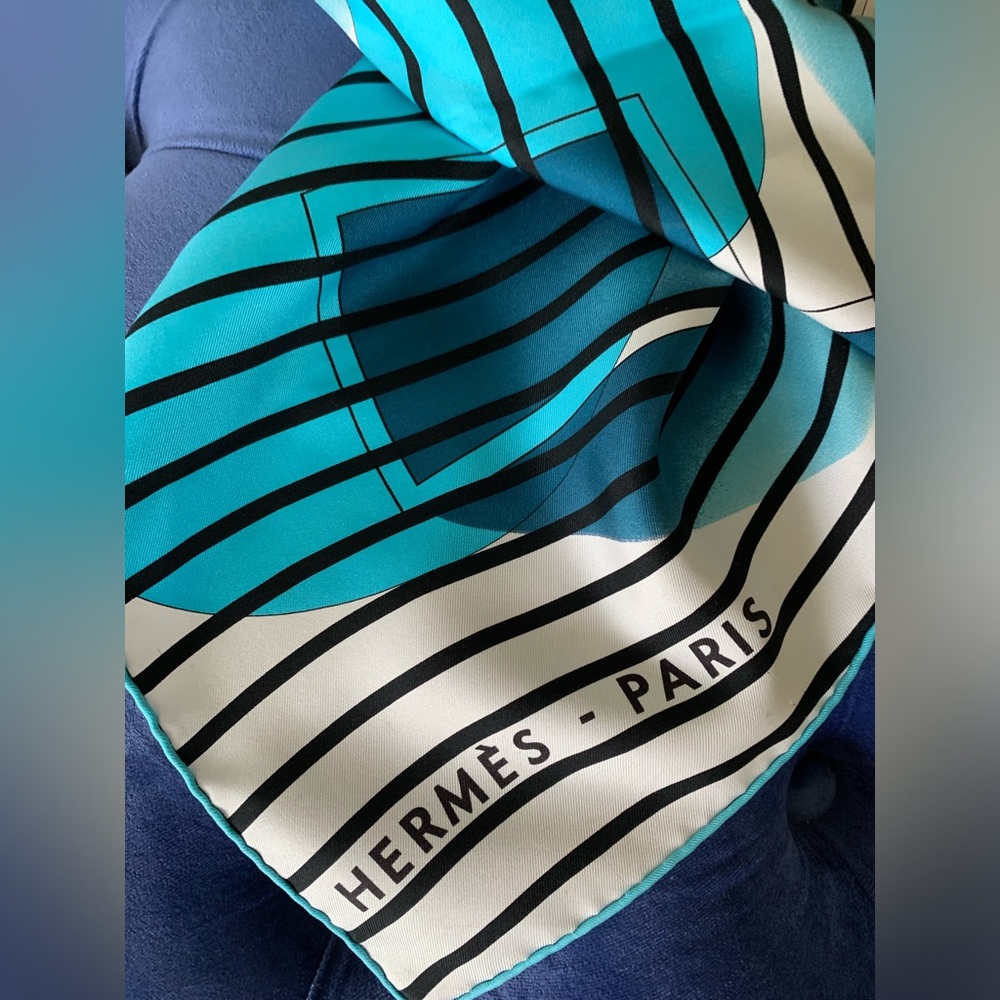 Gorgeous Hermes Scarf